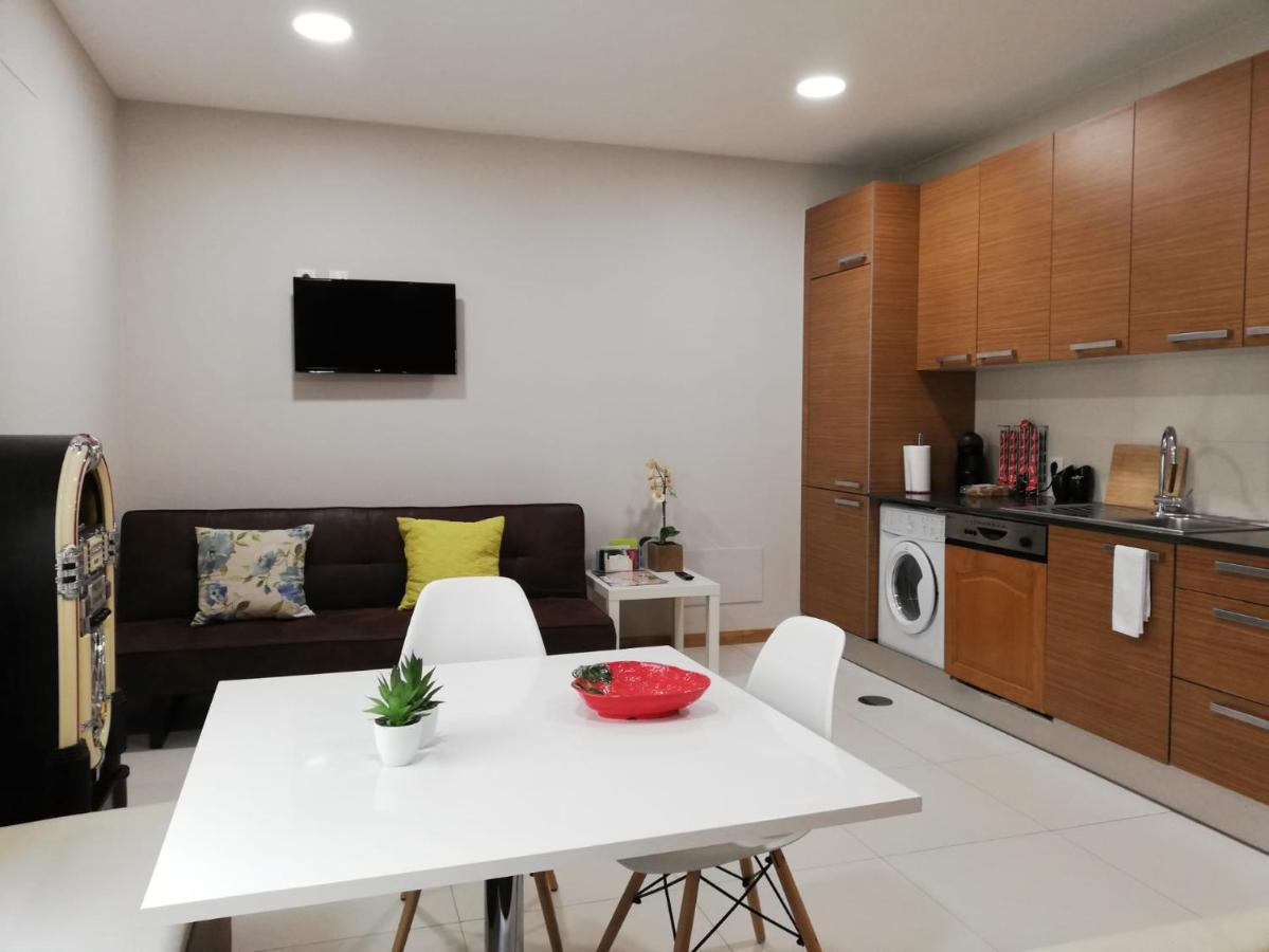 Lovely Apartment @ Aveiro'S Downtown Buitenkant foto